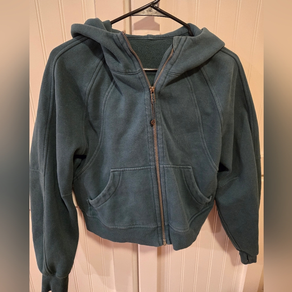 Lululemon Women's Scuba H